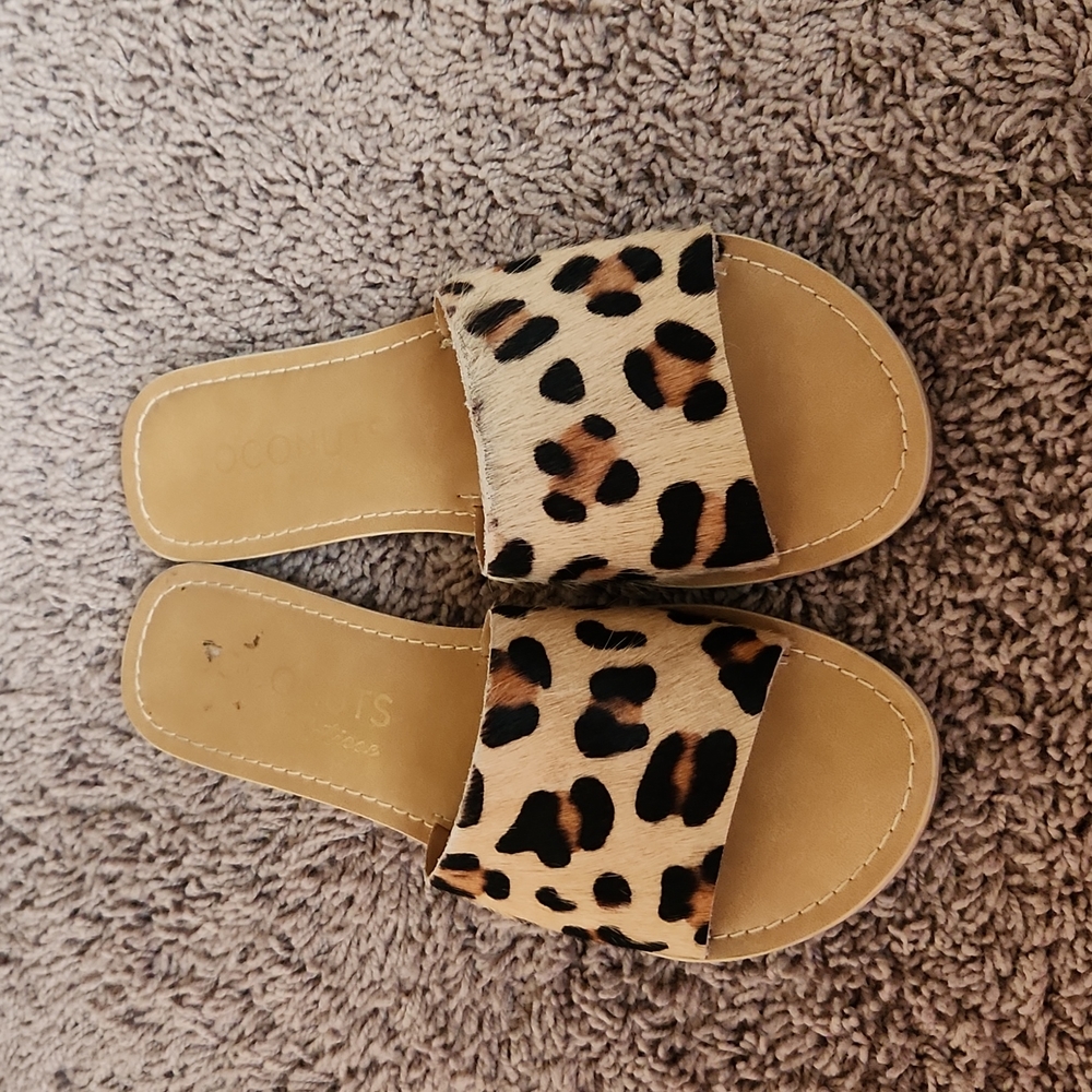 Slip on leopard print sandals